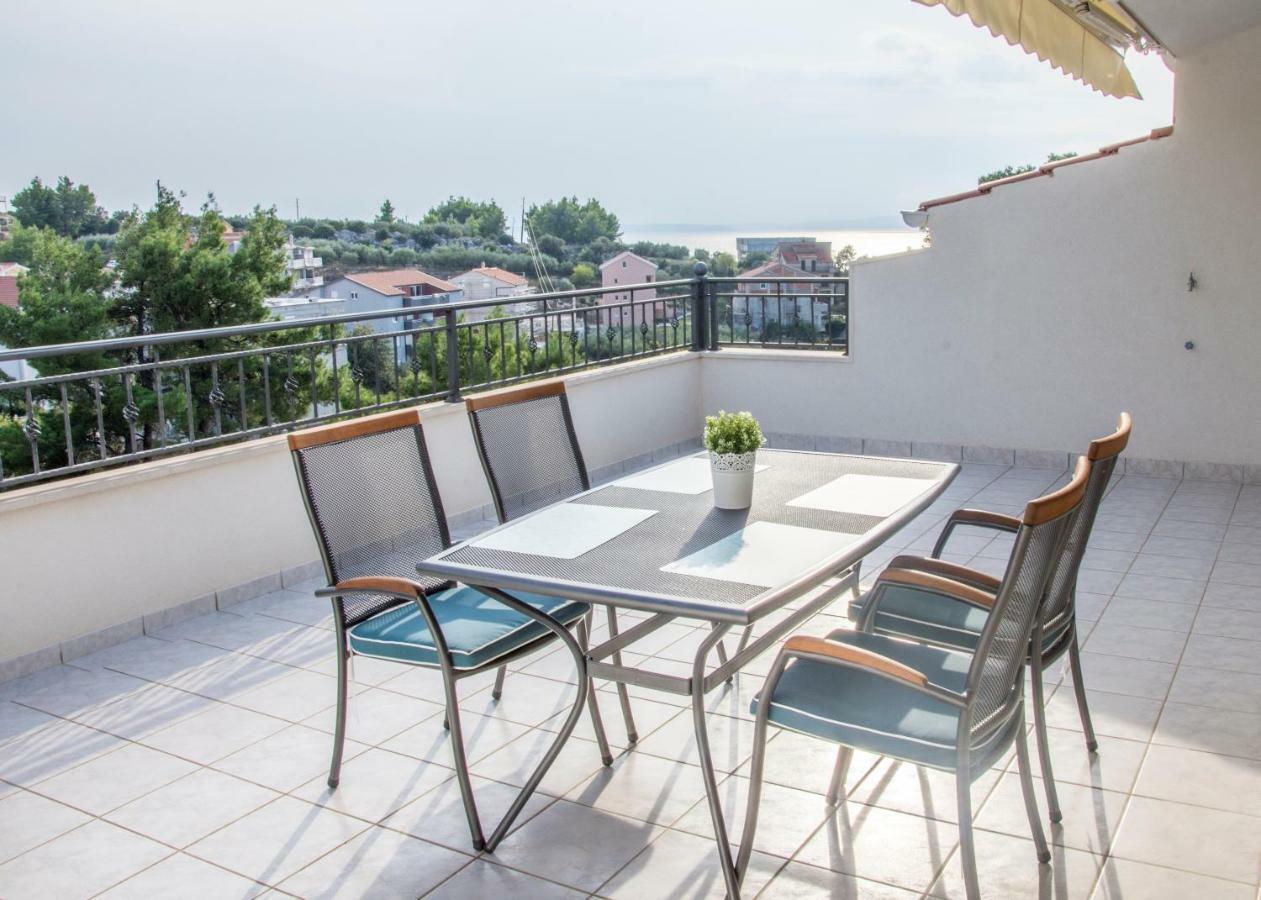 Relax Inn Подстрана Екстериор снимка