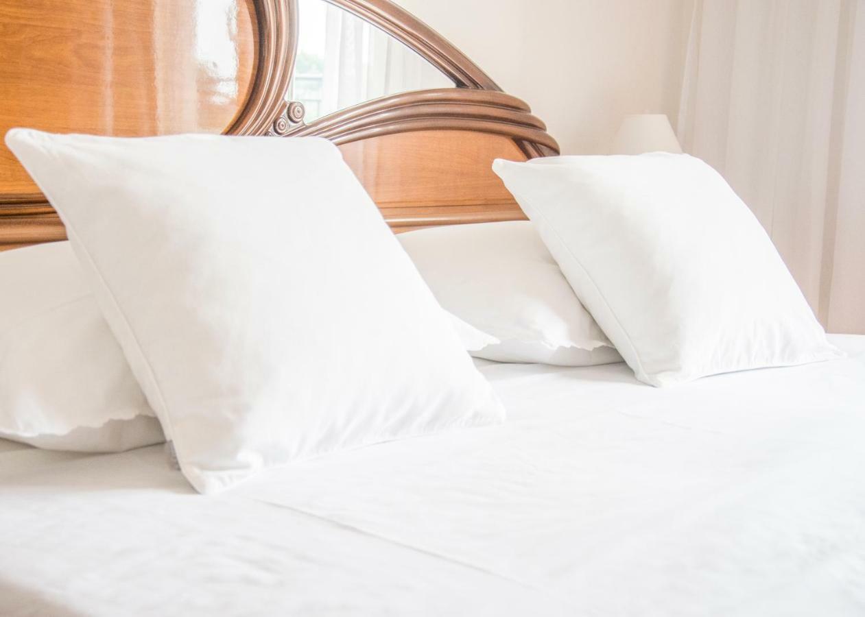 Relax Inn Подстрана Екстериор снимка