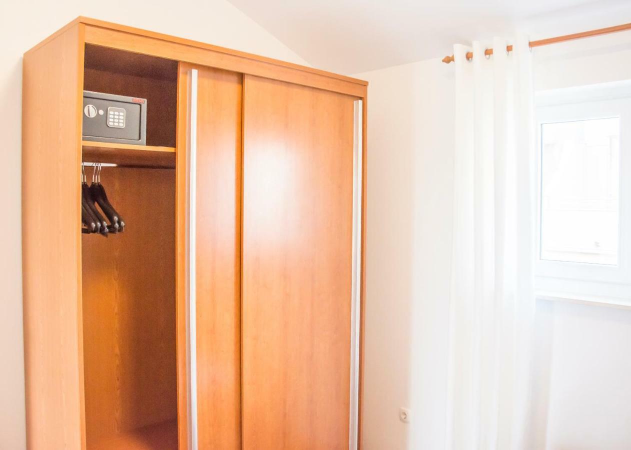 Relax Inn Подстрана Екстериор снимка